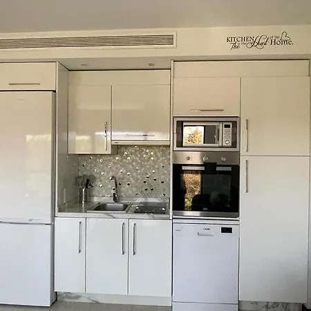 Tecnocordoba Ii Aparcamiento Privado Gratuito Y Piscina Apartamento *